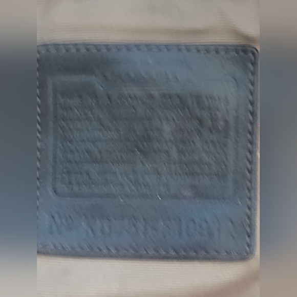 COACH PURSE - Picture 4 of 7